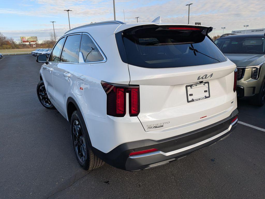 new 2026 Kia Sorento car, priced at $37,722