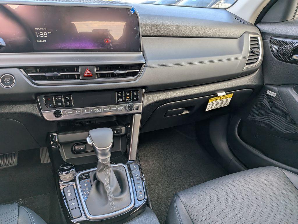 new 2026 Kia Seltos car, priced at $31,247