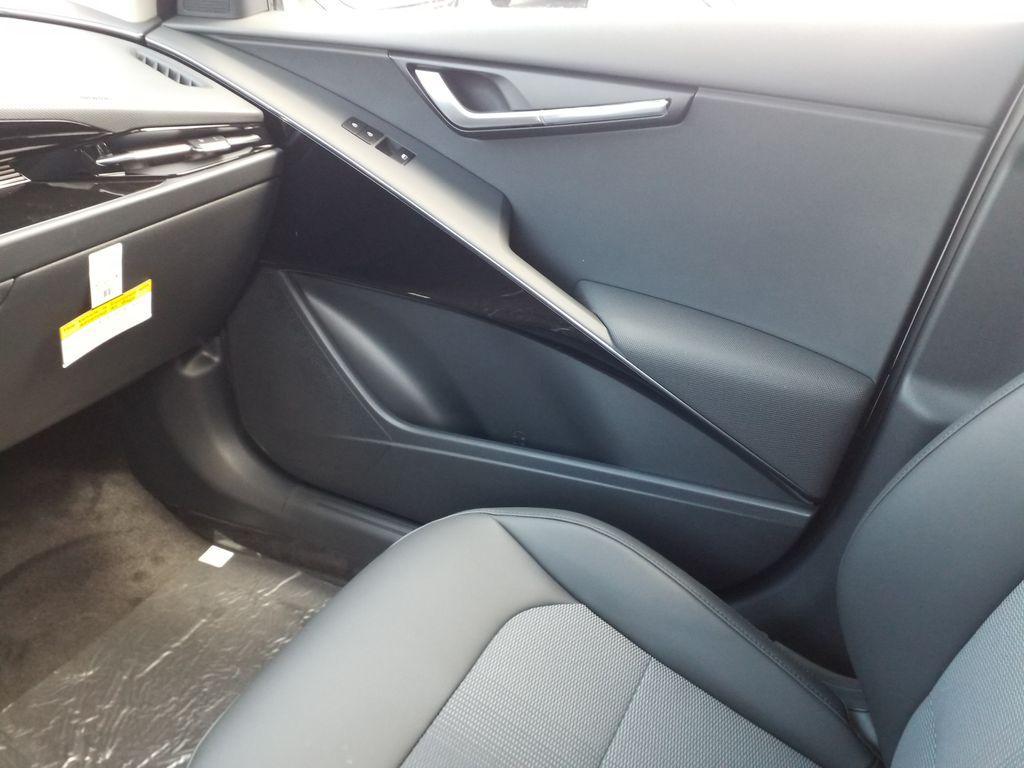 new 2025 Kia Niro car, priced at $30,821