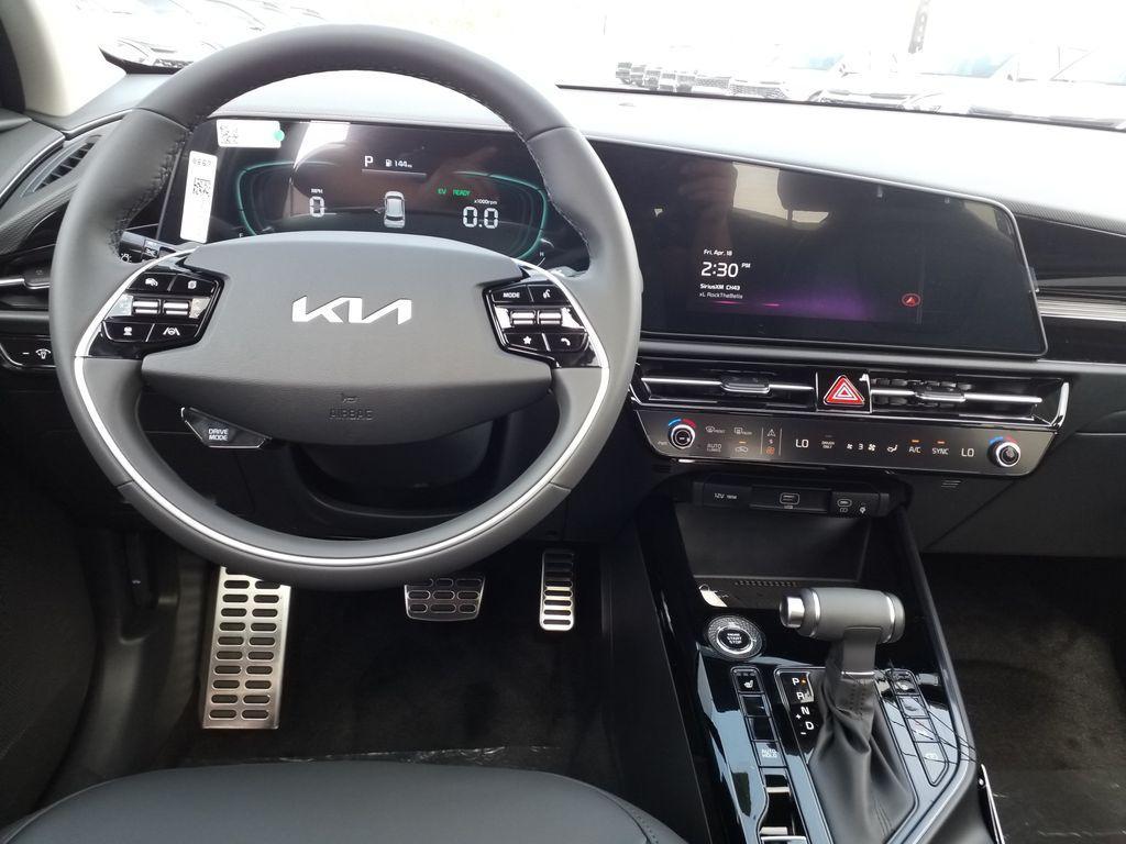 new 2025 Kia Niro car, priced at $30,821