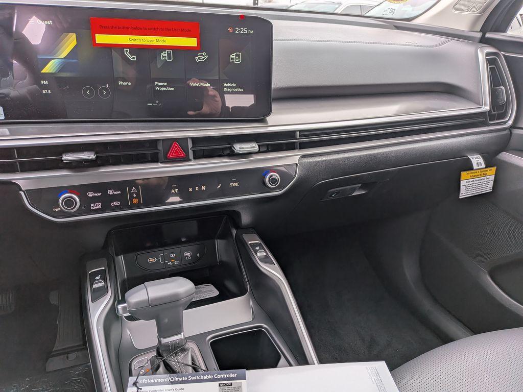 new 2026 Kia Sorento car, priced at $36,350