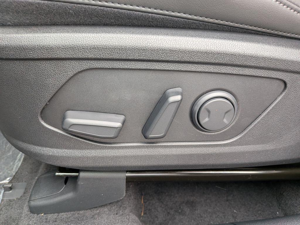 new 2026 Kia Sorento car, priced at $36,350