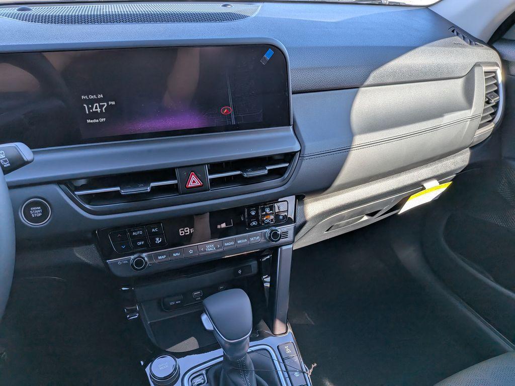 new 2026 Kia Seltos car, priced at $28,097