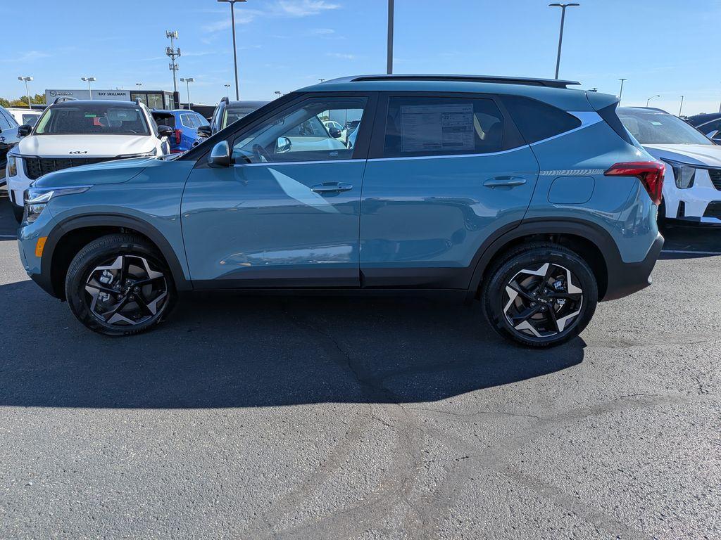 new 2026 Kia Seltos car, priced at $28,097