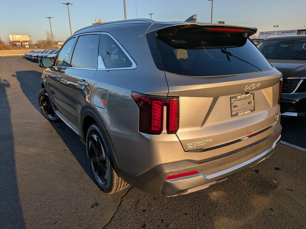 new 2026 Kia Sorento Hybrid car, priced at $38,543