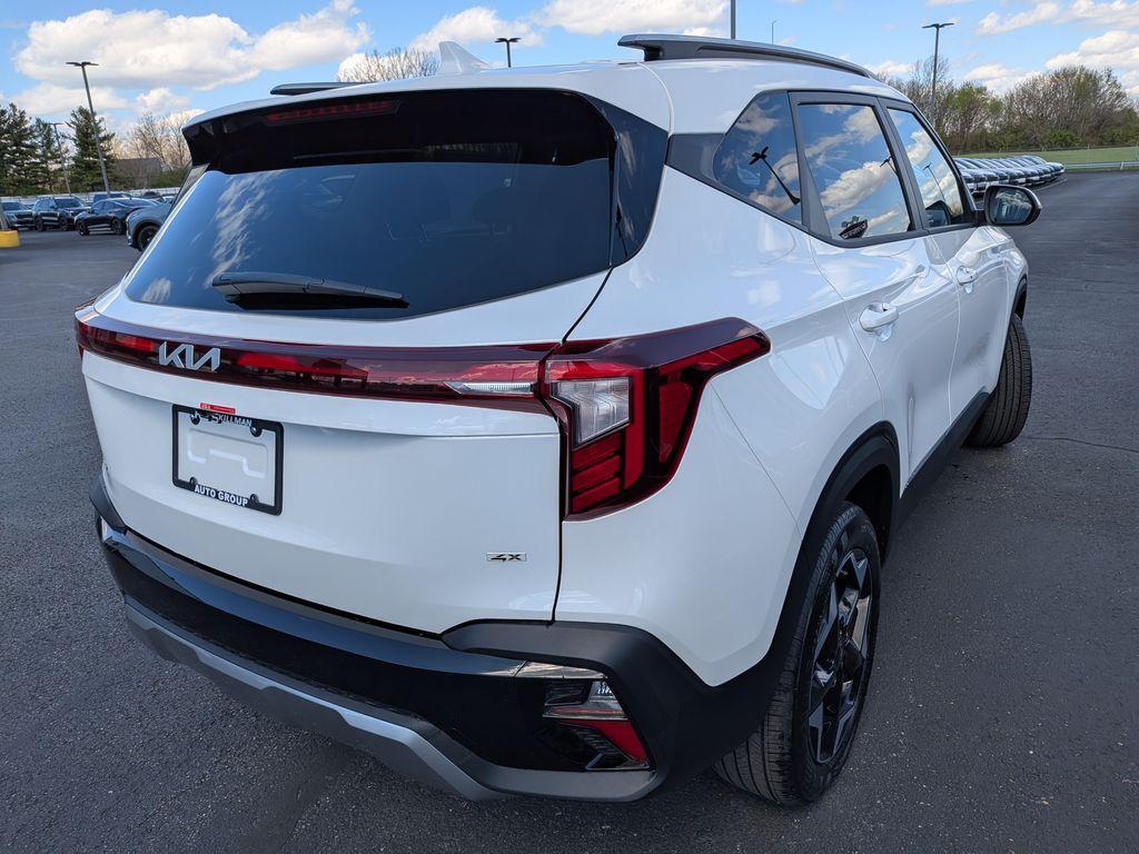 new 2026 Kia Seltos car, priced at $28,080