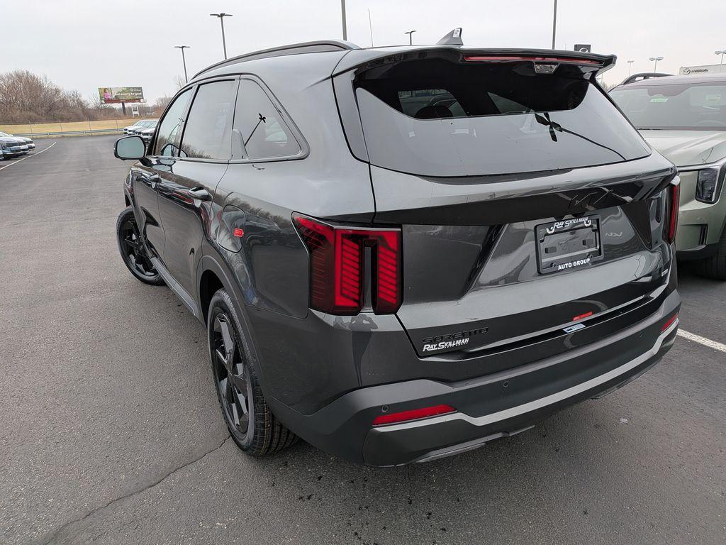 new 2026 Kia Sorento Hybrid car, priced at $44,443