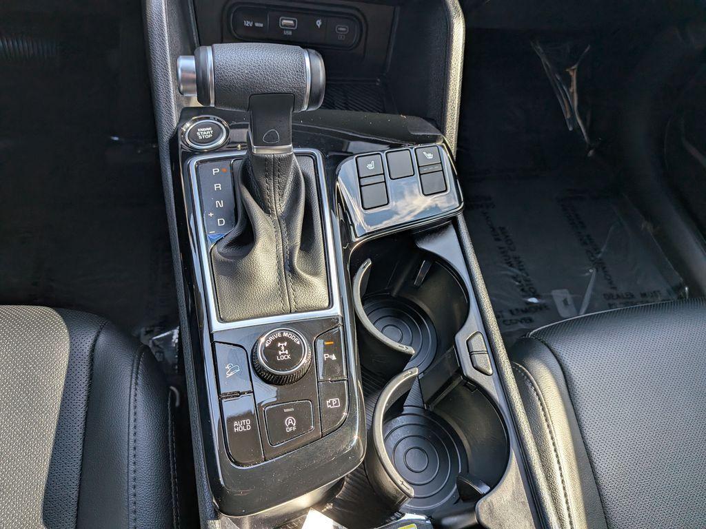 used 2025 Kia Sportage car, priced at $30,391