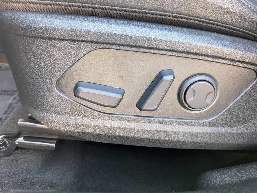 used 2025 Kia Sportage car, priced at $30,391