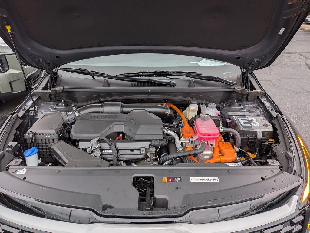 used 2026 Kia Sportage Hybrid car, priced at $32,488