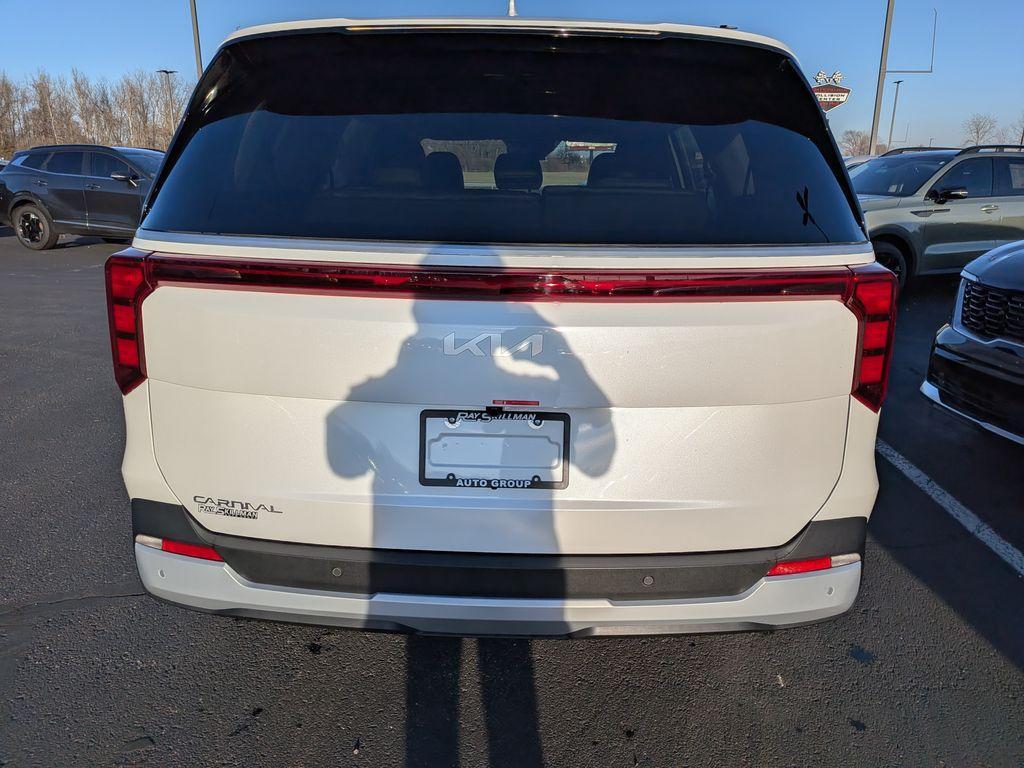 new 2026 Kia Carnival car, priced at $40,265