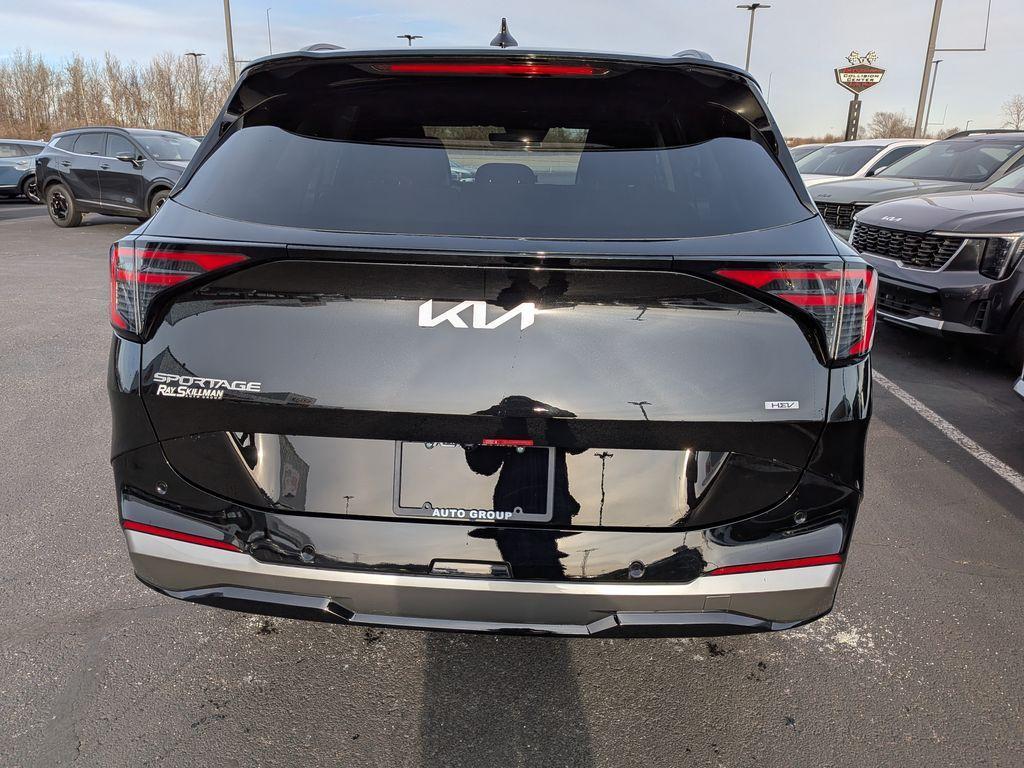 new 2026 Kia Sportage Hybrid car, priced at $40,805