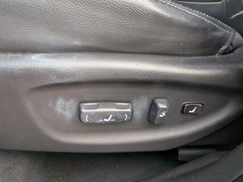 used 2011 Kia Sorento car, priced at $6,988