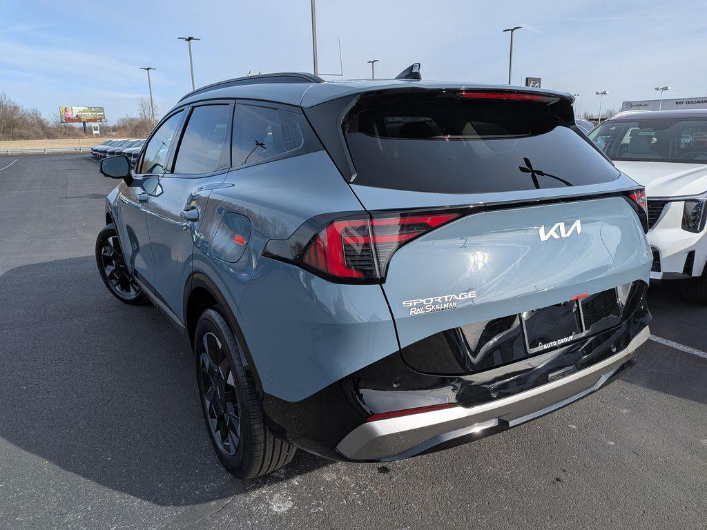 new 2026 Kia Sportage Hybrid car, priced at $40,555
