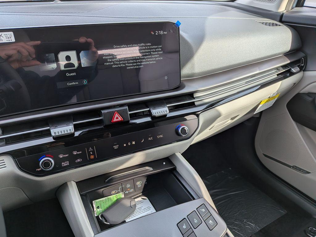 new 2026 Kia Sportage Hybrid car, priced at $40,555