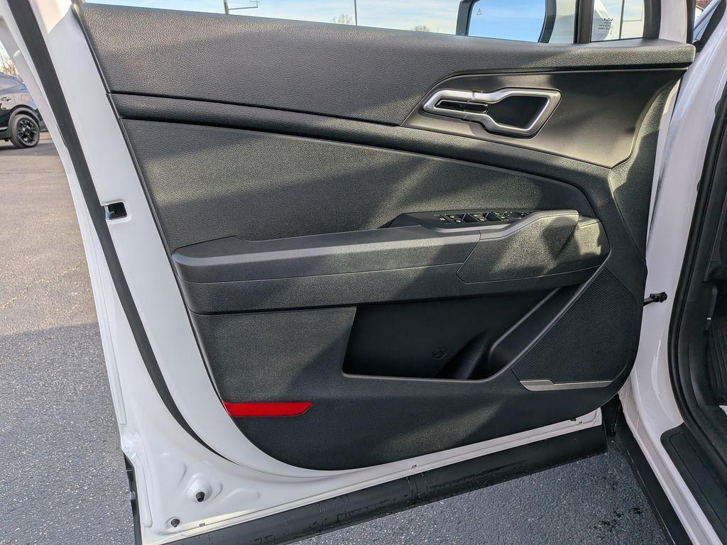new 2026 Kia Sportage car, priced at $30,920