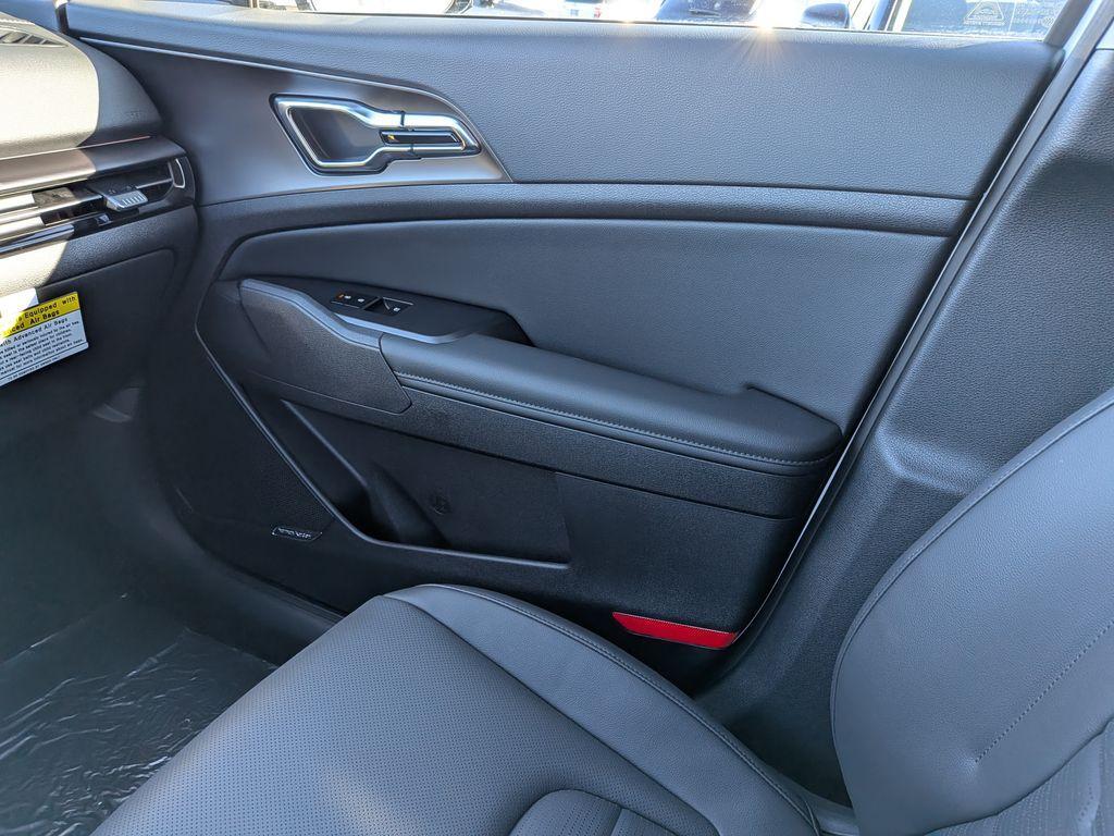 new 2026 Kia Sportage Hybrid car, priced at $41,050