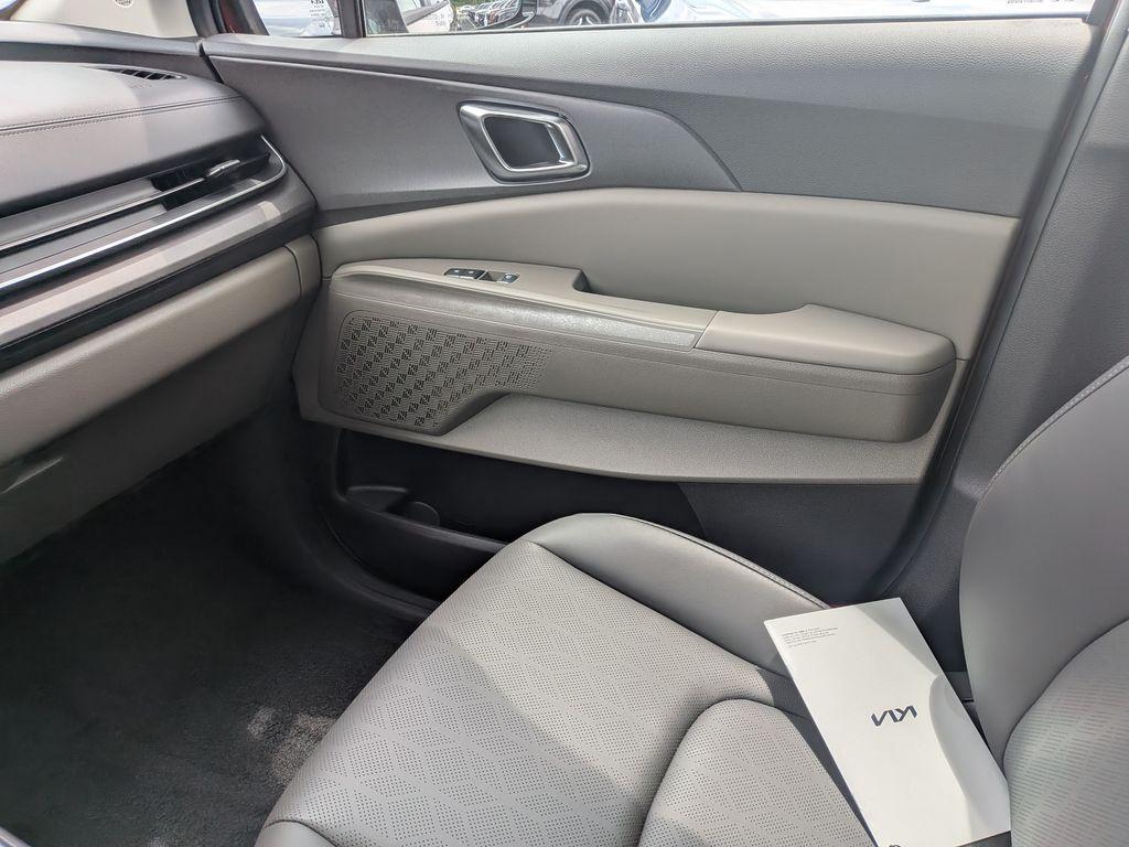 new 2026 Kia Carnival Hybrid car, priced at $43,008