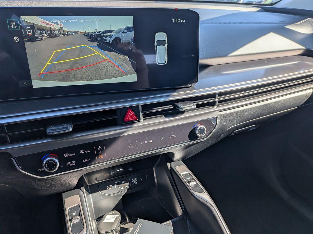 new 2026 Kia Sorento car, priced at $34,934