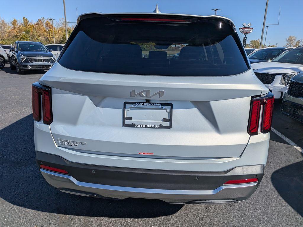 new 2026 Kia Sorento car, priced at $34,934