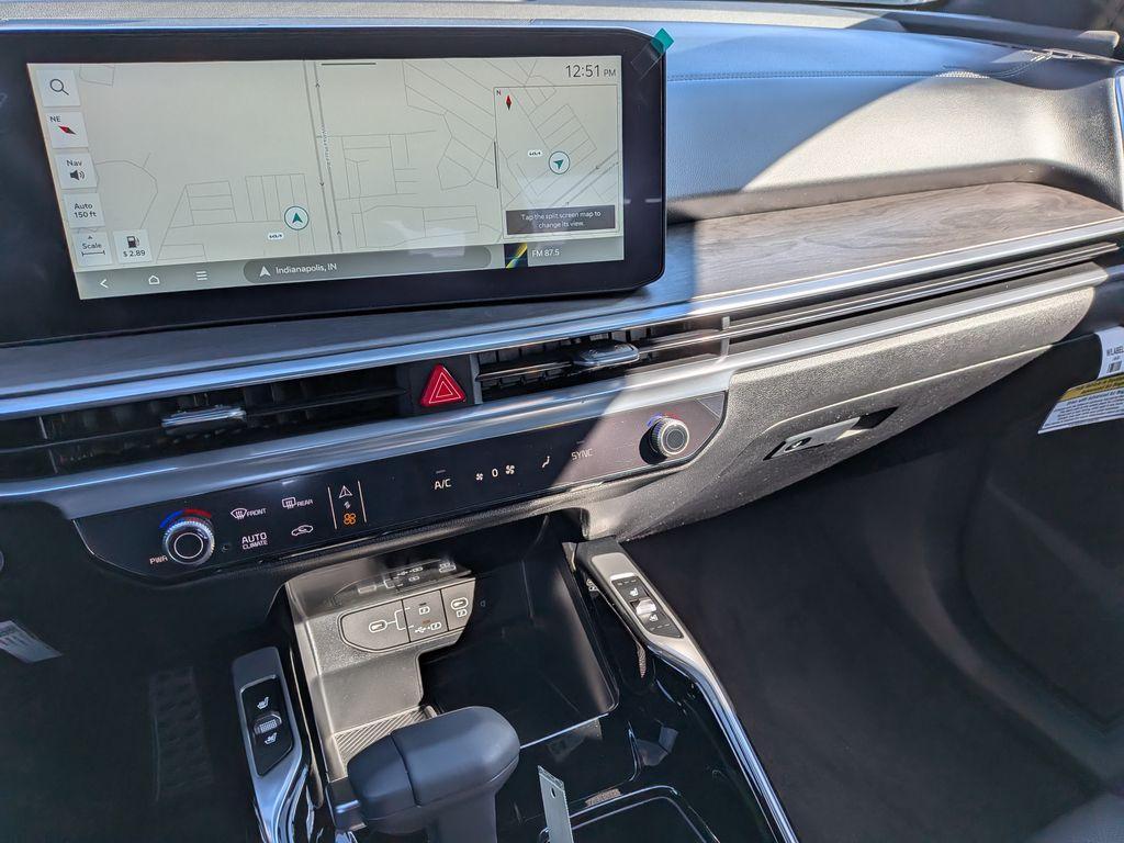 new 2026 Kia Sorento car, priced at $43,895