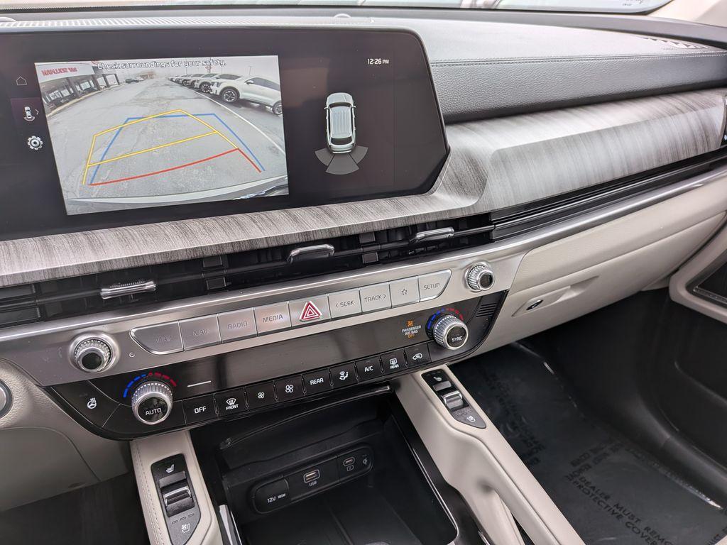 used 2024 Kia Telluride car, priced at $34,988