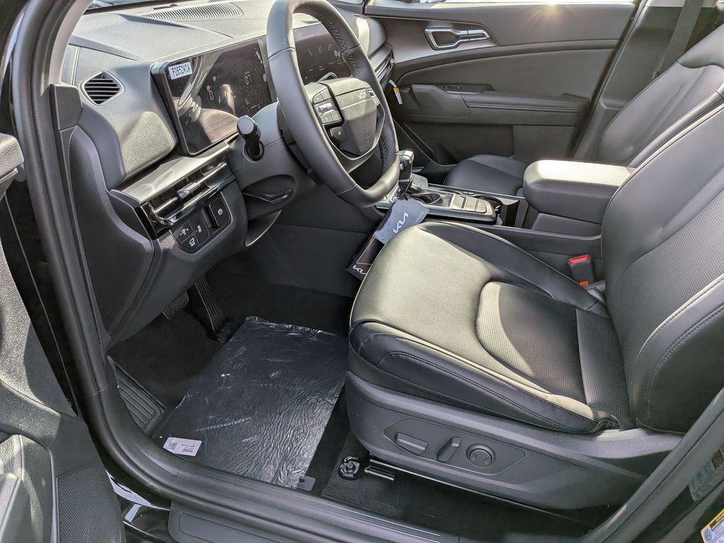 new 2026 Kia Sportage car, priced at $30,655