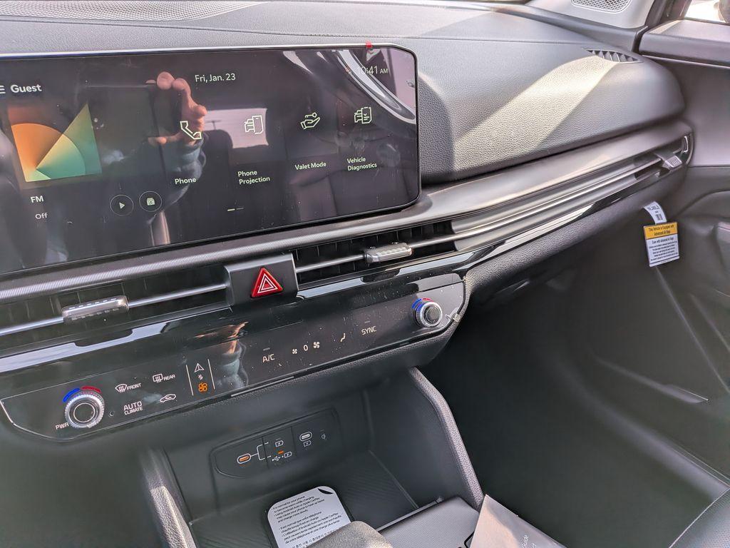 new 2026 Kia Sportage car, priced at $30,655