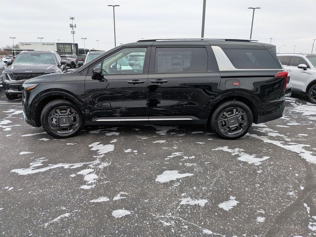 new 2026 Kia Carnival Hybrid car, priced at $48,895