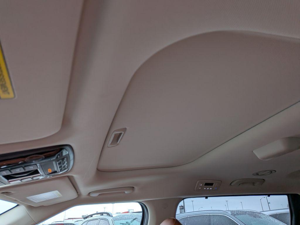 new 2026 Kia Carnival Hybrid car, priced at $48,895