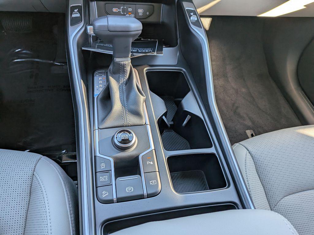 new 2026 Kia Sorento car, priced at $33,704