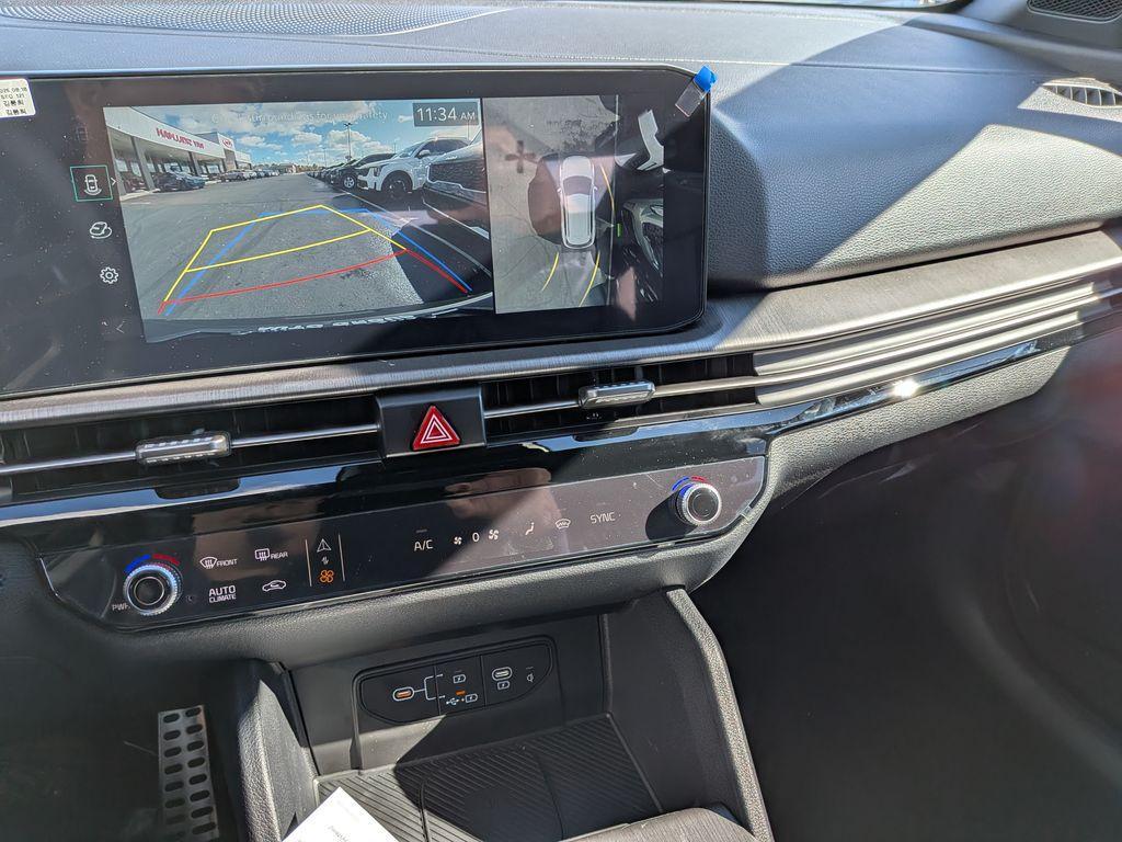 new 2026 Kia Sportage car, priced at $38,190