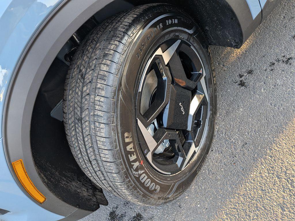 new 2026 Kia Sportage Hybrid car, priced at $35,235