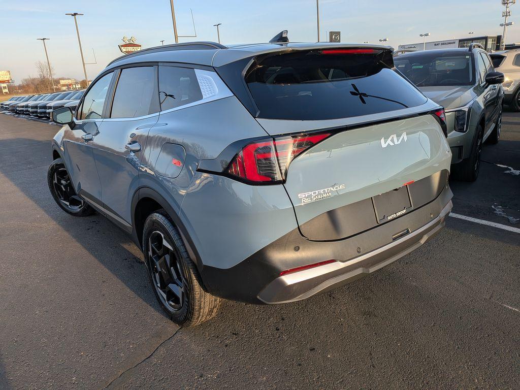 new 2026 Kia Sportage Hybrid car, priced at $35,235