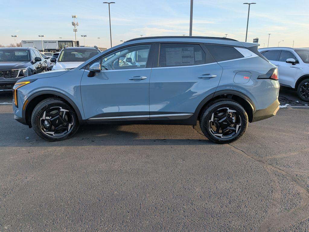 new 2026 Kia Sportage Hybrid car, priced at $35,235