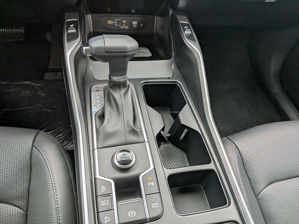 new 2026 Kia Sorento car, priced at $38,897