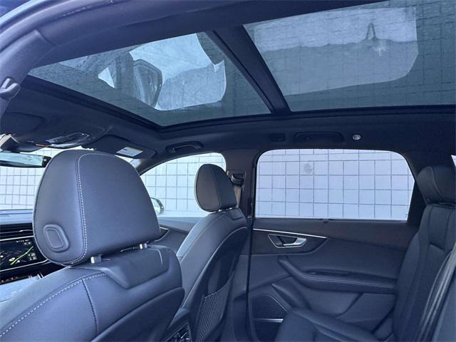 new 2026 Audi Q7 car, priced at $76,500