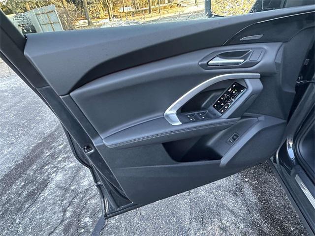 new 2025 Audi Q5 car, priced at $59,500