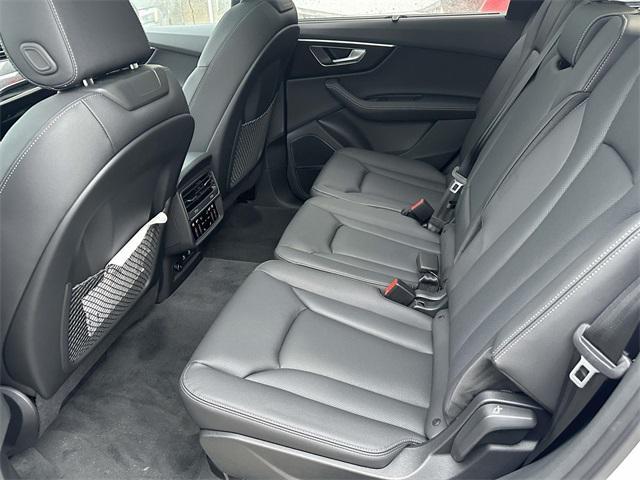new 2026 Audi Q7 car, priced at $76,000