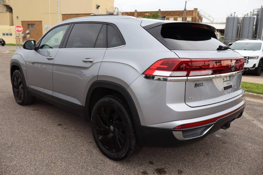 used 2024 Volkswagen Atlas Cross Sport car, priced at $25,995