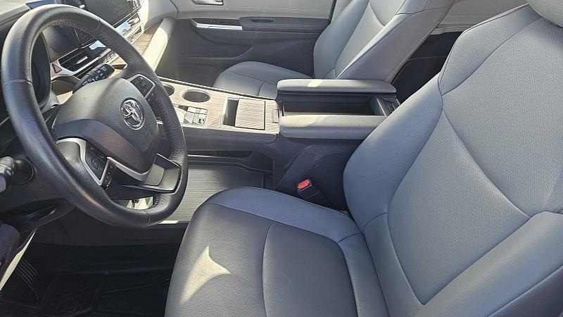 used 2024 Toyota Sienna car, priced at $38,999