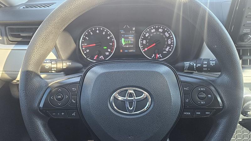 used 2020 Toyota RAV4 car, priced at $22,994