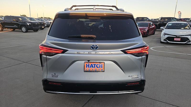 used 2022 Toyota Sienna car, priced at $38,999