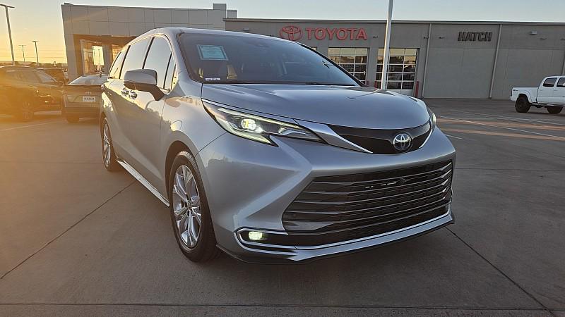 used 2022 Toyota Sienna car, priced at $38,999