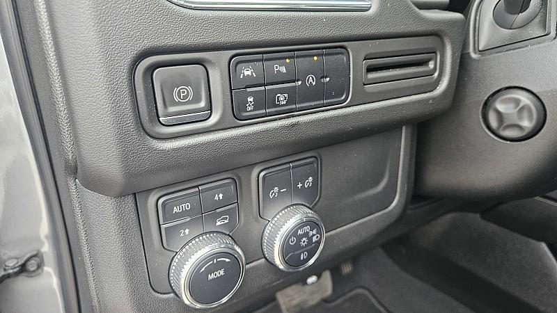 used 2023 GMC Yukon car, priced at $58,499