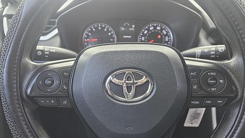 used 2021 Toyota RAV4 car, priced at $22,997