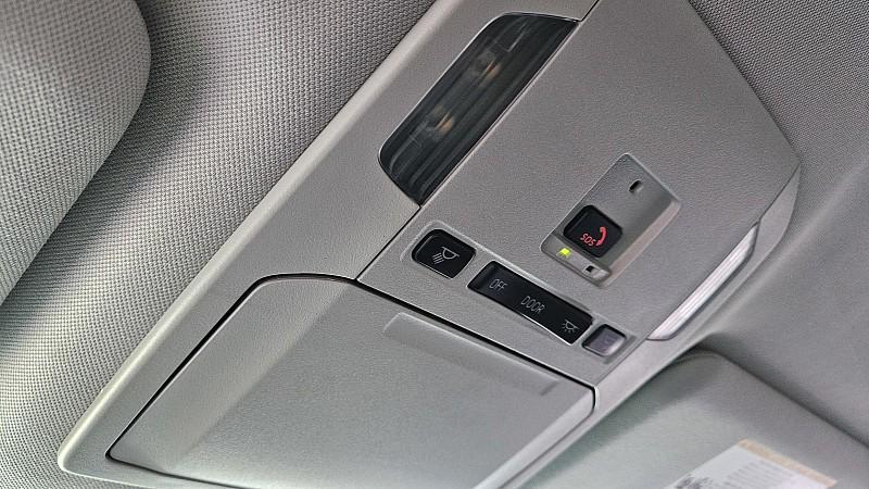 used 2024 Toyota Highlander car, priced at $29,999