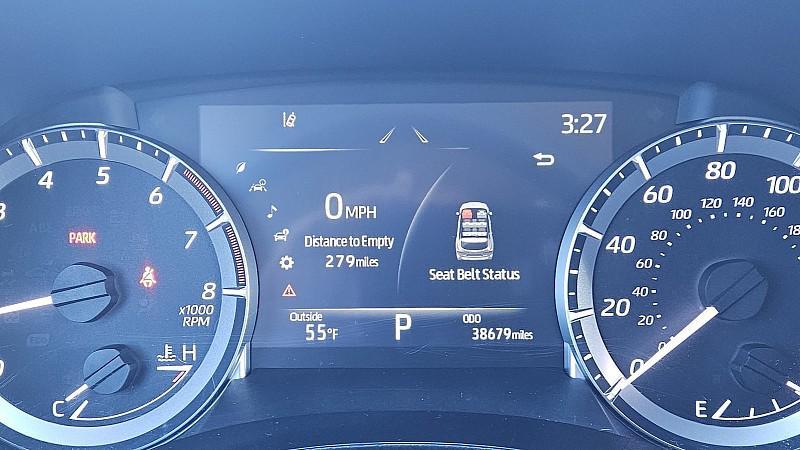 used 2023 Toyota Highlander car, priced at $31,999