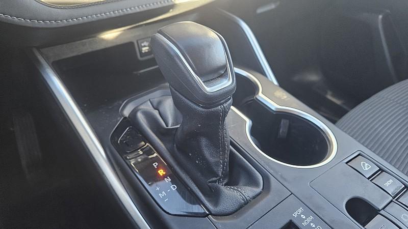 used 2024 Toyota Highlander car, priced at $33,409
