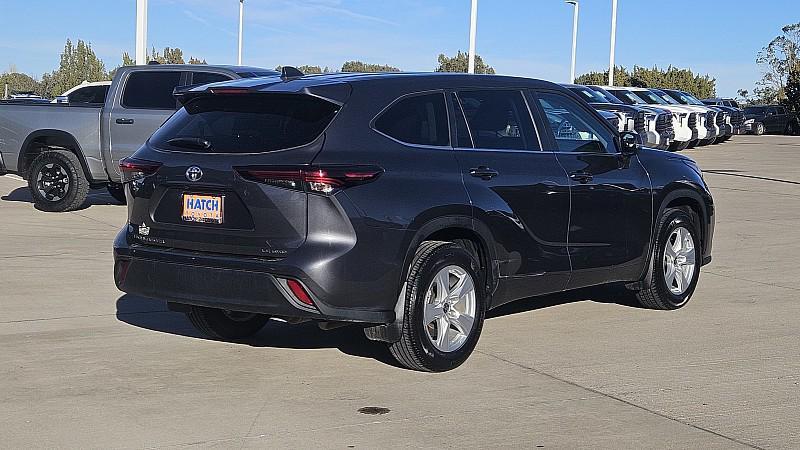 used 2024 Toyota Highlander car, priced at $33,409